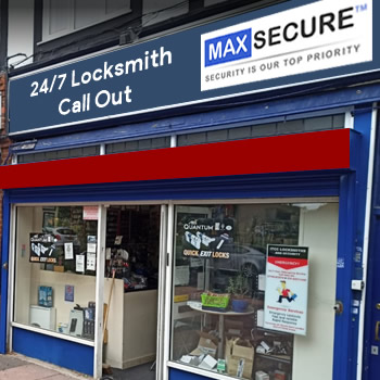 Locksmith store in Stamford Hill